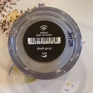Bare Minerals Eyeshadow in Dusk Gray